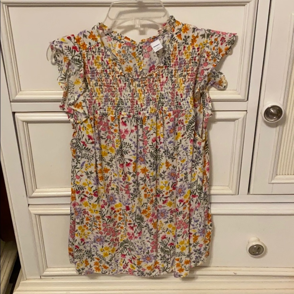 Old navy top